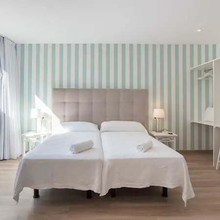 Urbe10 Atarazanas Premium Loft 4